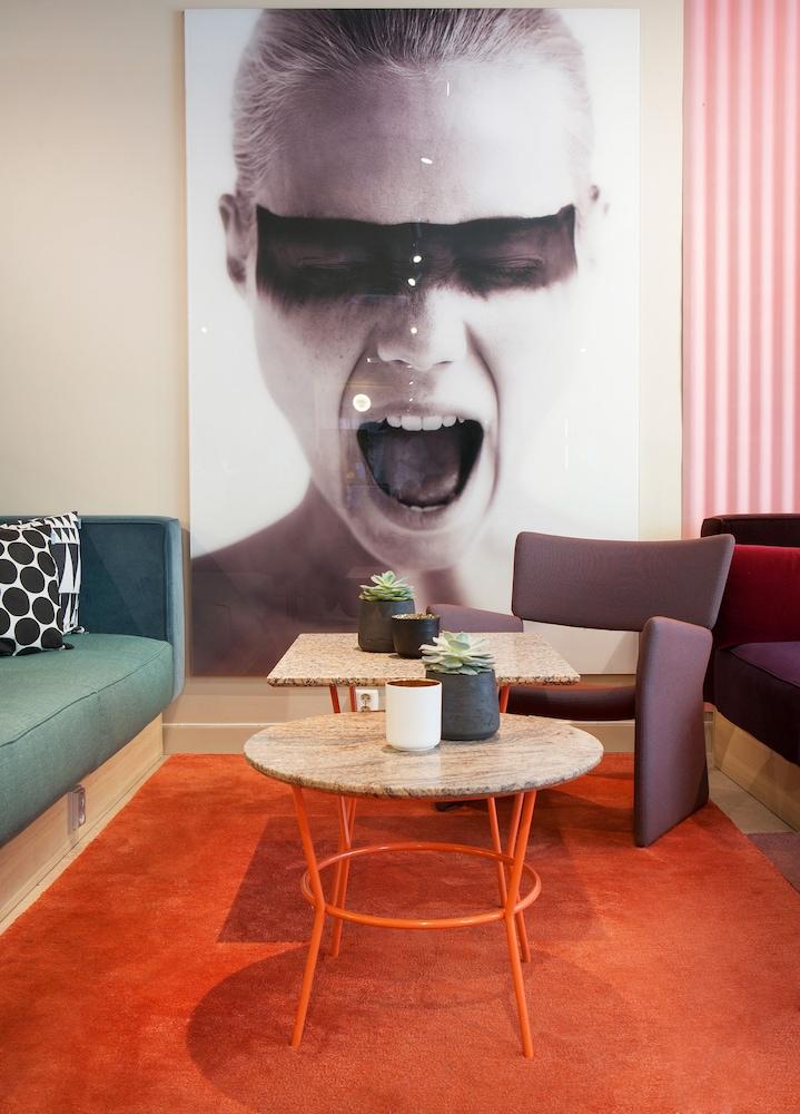 Scandic Karl Johan Осло Экстерьер фото
